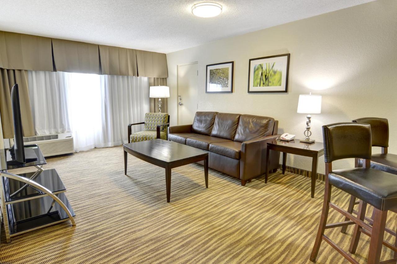 Holiday Inn St. Petersburg N - Clearwater, An Ihg Hotel Exteriér fotografie